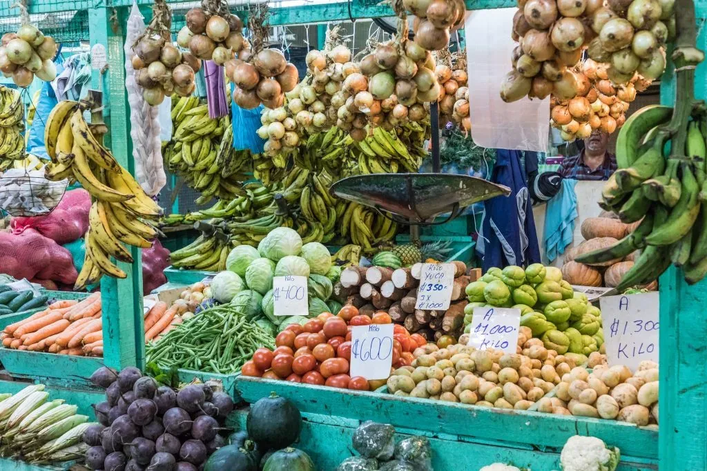 Feria del agricultor de Quepos