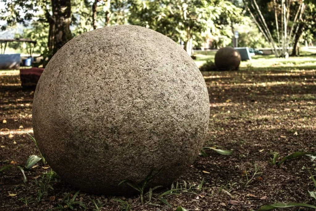Misteriosas esferas de piedra de Costa Rica en Golfito